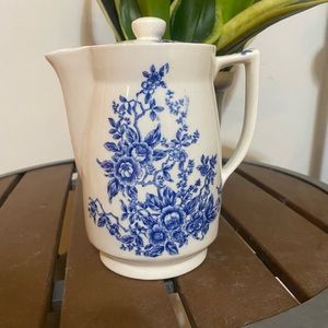 Vintage ceramic electric tea pot